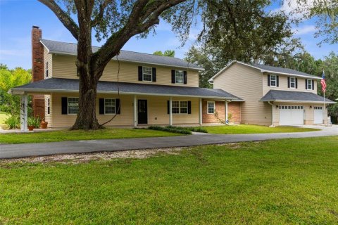 House in Brooksville, Florida 4 bedrooms, 322.93 sq.m. № 1903602 - photo 2