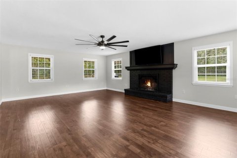 House in Brooksville, Florida 4 bedrooms, 322.93 sq.m. № 1903602 - photo 8