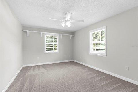 House in Brooksville, Florida 4 bedrooms, 322.93 sq.m. № 1903602 - photo 24