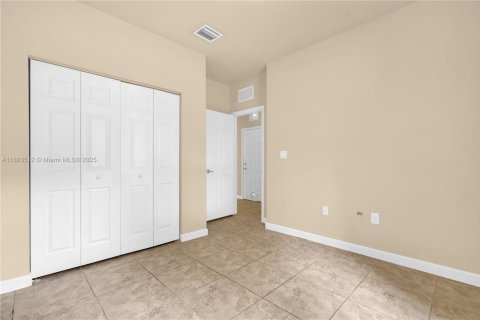 Купить виллу или дом в Хомстед, Флорида 4 спальни, 130.06м2, № 2015196 - фото 24