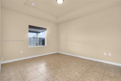 Купить виллу или дом в Хомстед, Флорида 4 спальни, 130.06м2, № 2015196 - фото 4