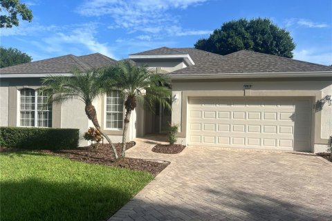 House in Clermont, Florida 3 bedrooms, 185.15 sq.m. № 1755502 - photo 1