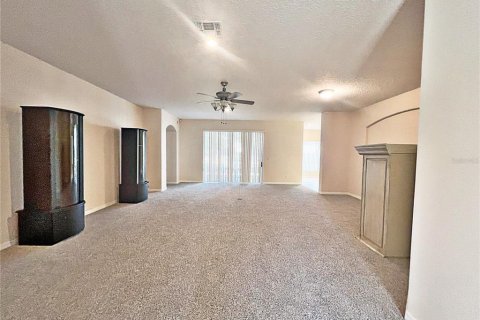 House in Clermont, Florida 3 bedrooms, 185.15 sq.m. № 1755502 - photo 7