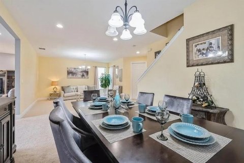 Villa ou maison à vendre à Port St. Lucie, Floride: 4 chambres, 235.41 m2 № 2270388 - photo 7