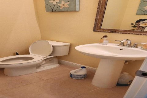 Villa ou maison à vendre à Port St. Lucie, Floride: 4 chambres, 235.41 m2 № 2270388 - photo 6