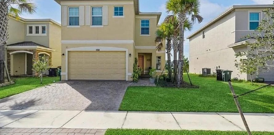 Villa ou maison à Port St. Lucie, Floride 4 chambres, 235.41 m2 № 2270388