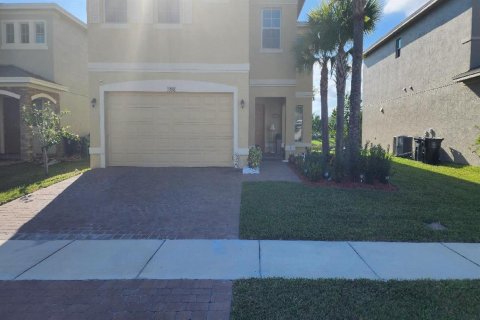 Villa ou maison à vendre à Port St. Lucie, Floride: 4 chambres, 235.41 m2 № 2270388 - photo 5