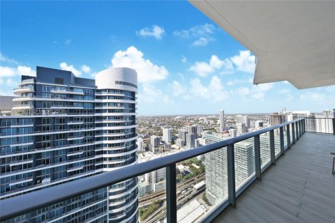 Condo in Miami, Florida, 3 bedrooms  № 2059179 - photo 11