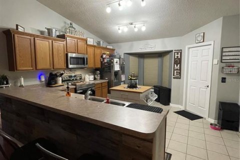 House in Leesburg, Florida 3 bedrooms, 146.97 sq.m. № 1835939 - photo 7