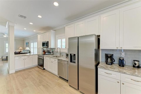 House in Bradenton, Florida 2 bedrooms, 104.05 sq.m. № 1850014 - photo 22