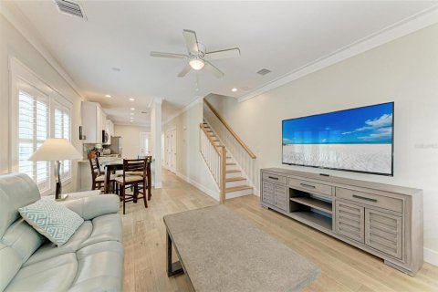 House in Bradenton, Florida 2 bedrooms, 104.05 sq.m. № 1850014 - photo 11