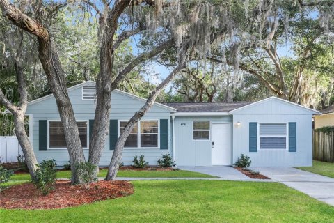 Villa ou maison à louer à Clearwater, Floride: 3 chambres, 103.68 m2 № 1797130 - photo 1