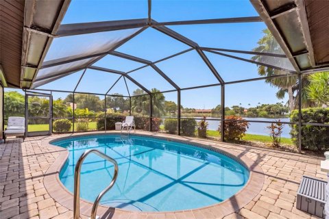 Villa ou maison à vendre à North Fort Myers, Floride: 3 chambres, 170.85 m2 № 2398287 - photo 27