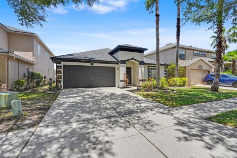 Casa en venta en Land O' Lakes, Florida, 4 dormitorios, 189.61 m2 № 2200492 - foto 3
