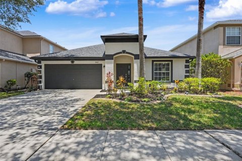House in Land O' Lakes, Florida 4 bedrooms, 189.61 sq.m. № 2200492