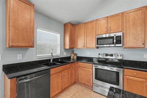 Casa en venta en Land O' Lakes, Florida, 4 dormitorios, 189.61 m2 № 2200492 - foto 10