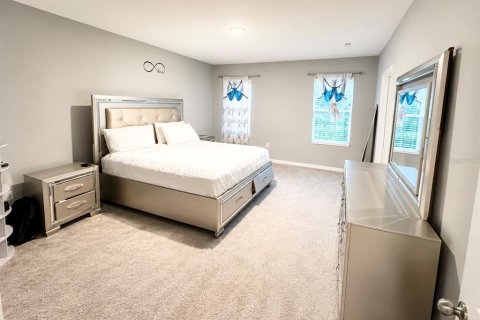 Casa en venta en Plant City, Florida, 4 dormitorios, 254.37 m2 № 2216133 - foto 8
