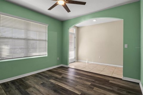 Casa en venta en Mulberry, Florida, 5 dormitorios, 201.41 m2 № 2234423 - foto 5