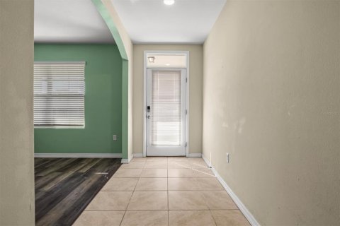 Casa en venta en Mulberry, Florida, 5 dormitorios, 201.41 m2 № 2234423 - foto 3