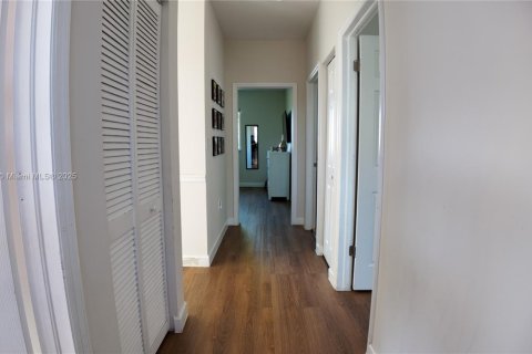Villa ou maison à vendre à Homestead, Floride: 3 chambres, 157 m2 № 1893096 - photo 16
