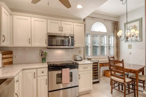 House in Sarasota, Florida 2 bedrooms, 140.56 sq.m. № 1723723 - photo 26