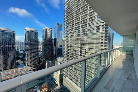 Copropriété à louer à Miami, Floride: 2 chambres, 84.54 m2 № 1976781 - photo 1