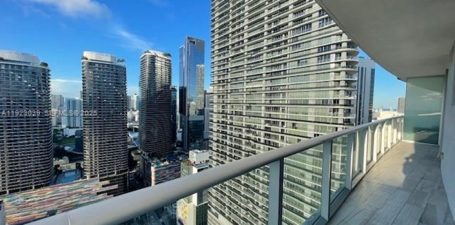 Condo à Miami, Floride, 2 chambres  № 1976781