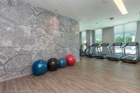 Copropriété à louer à Miami, Floride: 2 chambres, 84.54 m2 № 1976781 - photo 18