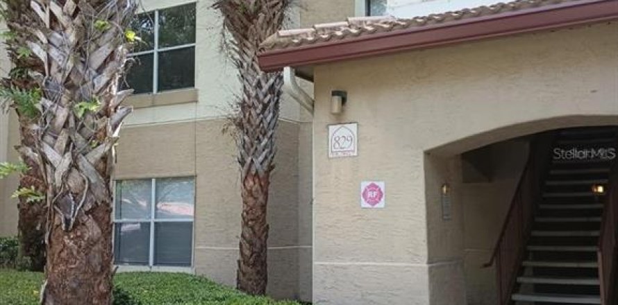Condominio en Altamonte Springs, Florida, 1 dormitorio № 1866297