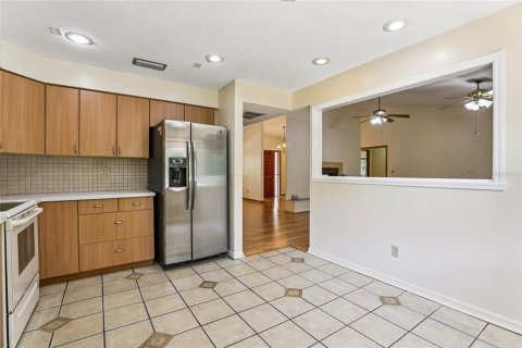 House in Port Orange, Florida 5 bedrooms, 256.13 sq.m. № 1784440 - photo 15