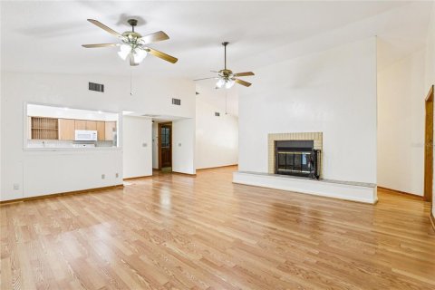 House in Port Orange, Florida 5 bedrooms, 256.13 sq.m. № 1784440 - photo 10