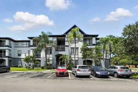 Condo in Orlando, Florida, 3 bedrooms  № 1829426 - photo 2