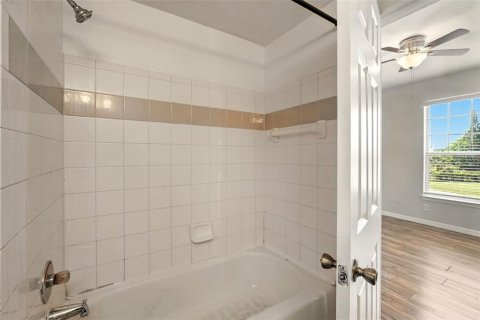Condo in Orlando, Florida, 3 bedrooms  № 1829426 - photo 20
