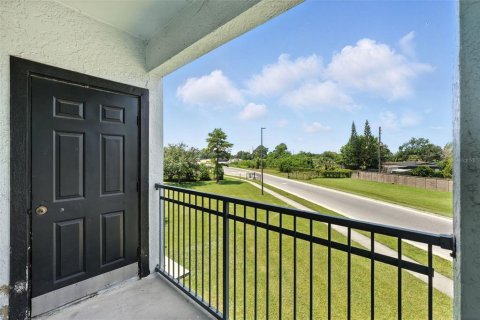 Condo in Orlando, Florida, 3 bedrooms  № 1829426 - photo 27