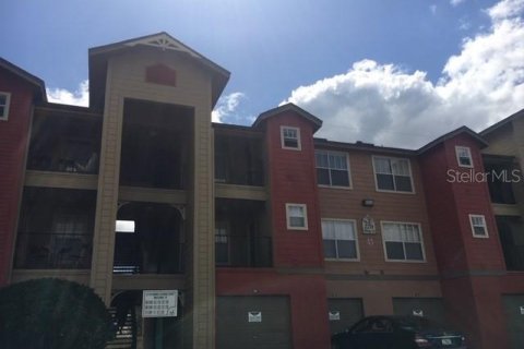 Condominio en venta en Kissimmee, Florida, 2 dormitorios, 95.32 m2 № 1559184 - foto 1
