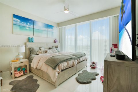 Condominio en venta en Pompano Beach, Florida, 7 dormitorios, 578.32 m2 № 1977988 - foto 30