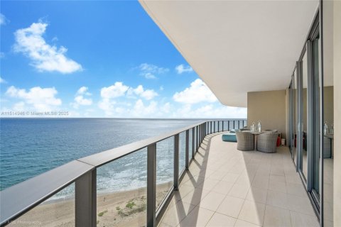 Condominio en venta en Pompano Beach, Florida, 7 dormitorios, 578.32 m2 № 1977988 - foto 5