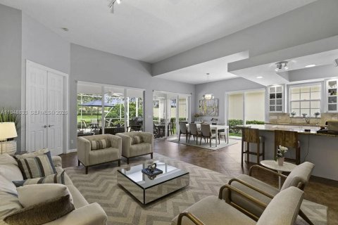 House in West Palm Beach, Florida 4 bedrooms, 193.61 sq.m. № 2004523 - photo 3
