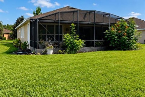 House in Kissimmee, Florida 3 bedrooms, 215.53 sq.m. № 2210007 - photo 3