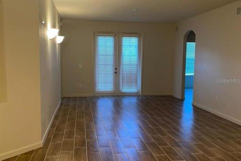 Copropriété à louer à Kissimmee, Floride: 3 chambres, 138.89 m2 № 2388147 - photo 2
