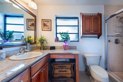 Villa ou maison à vendre à Miami, Floride: 4 chambres, 194.91 m2 № 1976029 - photo 18