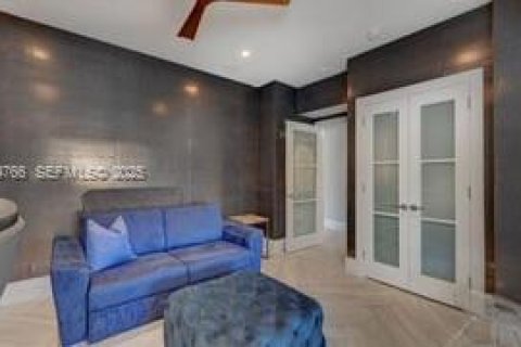 Copropriété à vendre à Hallandale Beach, Floride: 2 chambres, 132.11 m2 № 1976972 - photo 23