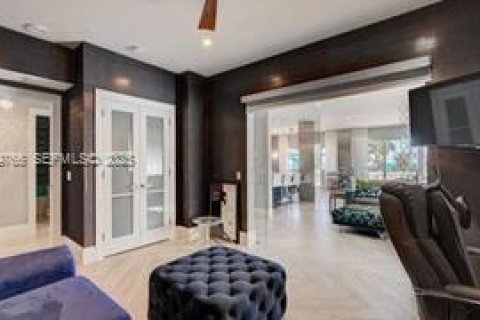 Copropriété à vendre à Hallandale Beach, Floride: 2 chambres, 132.11 m2 № 1976972 - photo 20