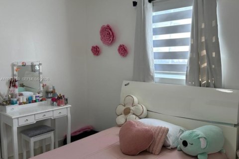 Купить виллу или дом в Майами-Гарденс, Флорида 4 спальни, 112.23м2, № 2033004 - фото 6