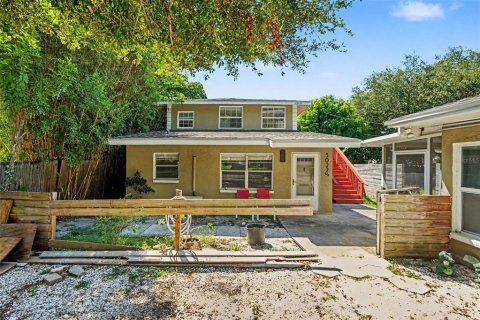 House in Saint Petersburg, Florida 3 bedrooms, 275.36 sq.m. № 2393399 - photo 27