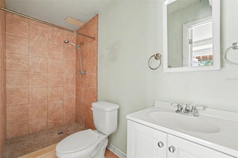 House in Saint Petersburg, Florida 3 bedrooms, 275.36 sq.m. № 2393399 - photo 18