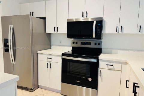 Copropriété à vendre à Aventura, Floride: 2 chambres, 102.19 m2 № 1950766 - photo 5