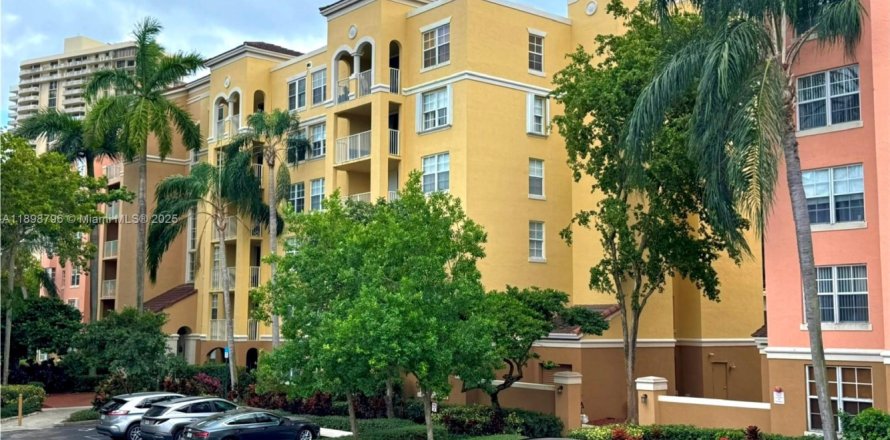 Condo à Aventura, Floride, 2 chambres № 1950766