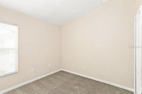 House in Land O' Lakes, Florida 3 bedrooms, 124.49 sq.m. № 2381356 - photo 14