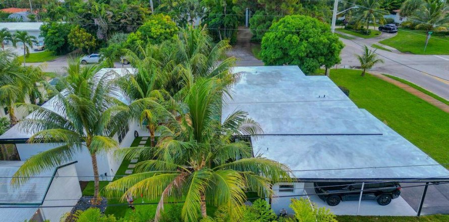 Casa en Deerfield Beach, Florida 5 dormitorios, 345.41 m2 № 714551